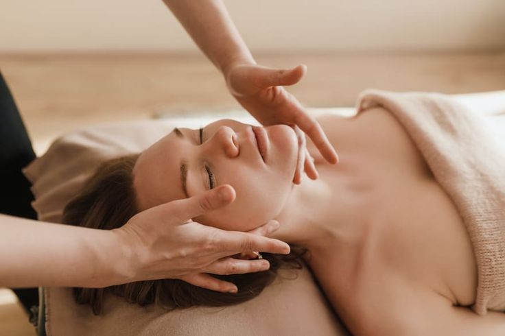 massage mặt