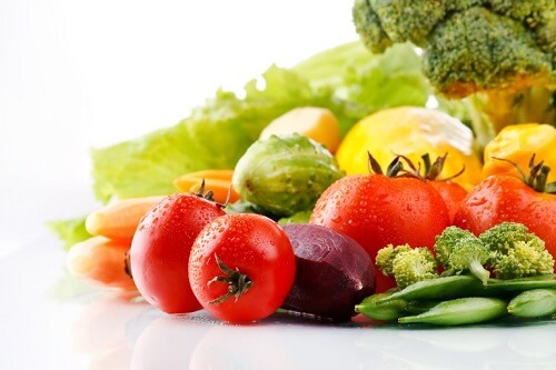 Ăn và uống các loại thực phẩm có tác dụng giải độc